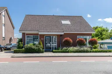 145m2 house to rent for 1650€/month in Hillegommerdijk 343, Beinsdorp