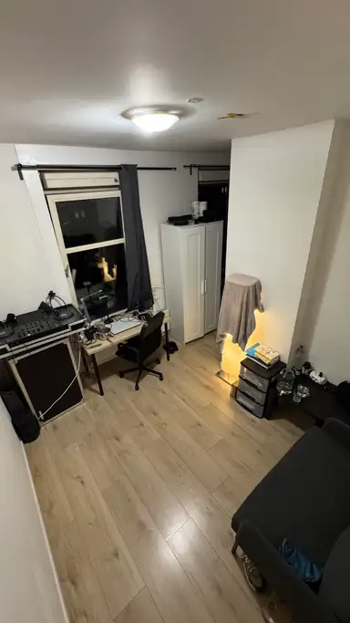 14m2 room te huur voor 665€/maand in Hillevliet, Rotterdam