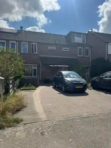 115m2 house te huur voor 1995€/maand in Eindhoven