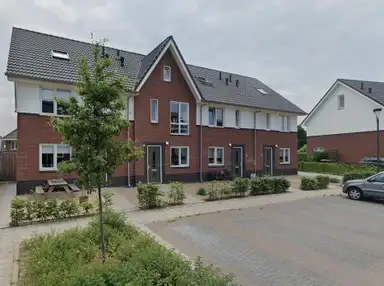 120m2 house to rent for 1275€/month in Wethouder Zeefatstraat 22, Tuk