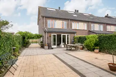 306m2 room to rent for 950€/month in Biesheuvelstraat, Hoofddorp