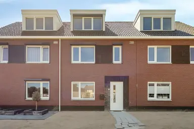 132m2 house to rent for 1500€/month in Frank van Borselenstraat, Sint-Maartensdijk