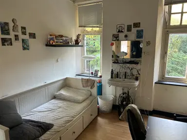 room 13τ.μ. προς ενοικίαση για 475€/μήνα στην περιοχή Doctor Nolensstraat, Tilburg
