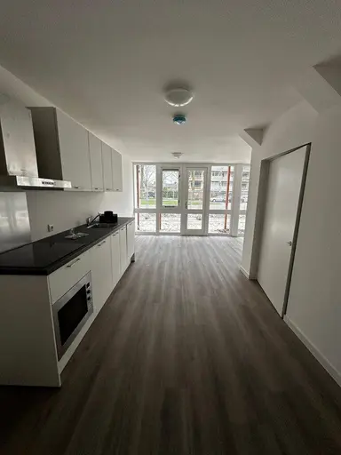 90m2 apartment to rent for 1500€/month in Alteveerstraat 7907, Hoogeveen
