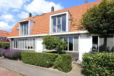 house de 125m2 à louer pour 2500€/mois à Van der Stoklaan, The Hague