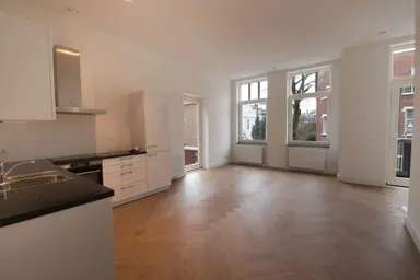 apartment di 68m2 in affitto a 2195€/mese a Bachmanstraat 1C, The Hague