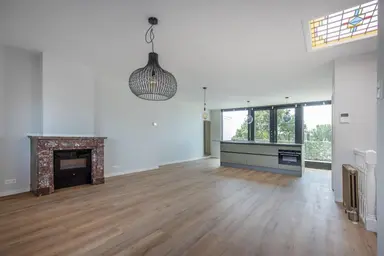 apartment di 116m2 in affitto a 2650€/mese a Van Beverningkstraat 205, The Hague