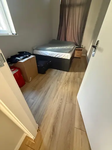 16m2 room zu vermieten für 1150€/Monat in Middenweg, Amsterdam