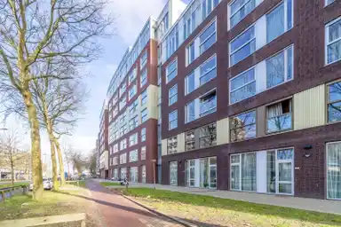 60m2 apartment à louer pour 1111€/mois à 's-Gravelandseweg, Schiedam