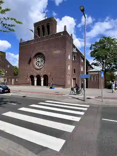 91m2 apartment to rent for 1850€/month in Burgemeester Baumannlaan 175H, Rotterdam