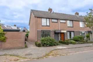 120m2 house zu vermieten für 2200€/Monat in Verlengde Poolseweg 16, Breda