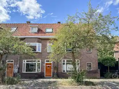 125m2 house to rent for 3000€/month in Everard Foeckstraat 18, Utrecht