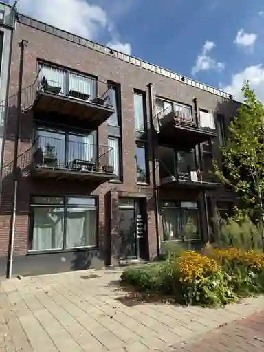 apartment di 84m2 in affitto a 2300€/mese a Blauwkapelseweg 79A, Utrecht