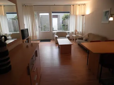 studio de 40m2 à louer pour 880€/mois à Bussele, Eindhoven