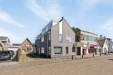143m2 apartment to rent for 2180€/month in Schoolstraat, Noordwijk