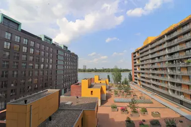 90m2 apartment to rent for 1850€/month in Cor Kieboomplein 198, Rotterdam