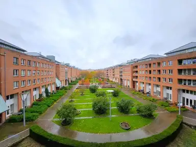 apartment di 105m2 in affitto a 2175€/mese a Heugemerweg 42D, Maastricht