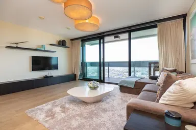 apartment di 100m2 in affitto a 3000€/mese a Anna van Buerenplein 245, The Hague
