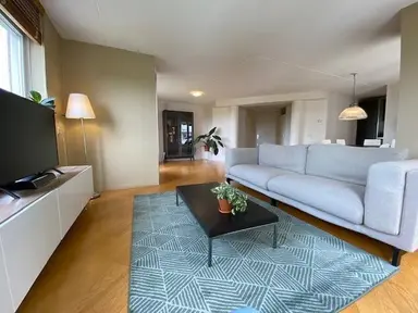 100m2 apartment to rent for 2295€/month in Suze Groeneweglaan, Rotterdam