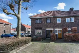 114m2 house to rent for 1625€/month in Polderstraat, Breda