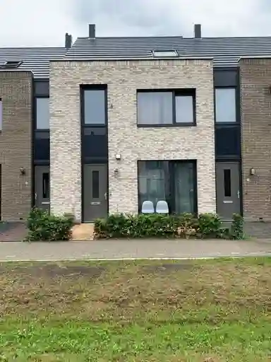 133m2 house te huur voor 1375€/maand in Knotwilg 17, Kampen