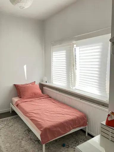 11m2 room à louer pour 600€/mois à Lorentzlaan, Schiedam