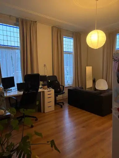 room 25τ.μ. προς ενοικίαση για 780€/μήνα στην περιοχή Hoge Rijndijk, Leiden
