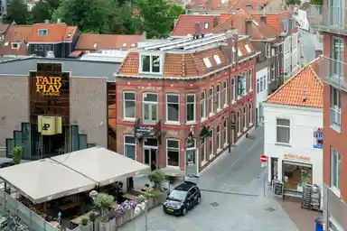 96m2 apartment te huur voor 2700€/maand in Kloosterstraat, Bergen op Zoom