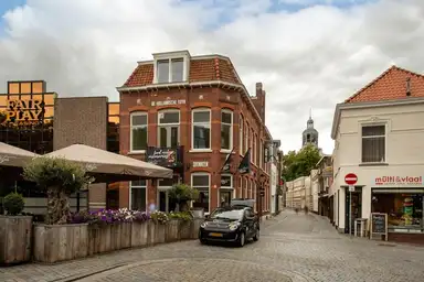 99m2 apartment te huur voor 2270€/maand in Kloosterstraat, Bergen op Zoom