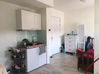 room de 23m2 à louer pour 730€/mois à Scharnerweg, Maastricht