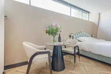 studio de 29m2 à louer pour 2100€/mois à Anton Waldorpstraat, Amsterdam