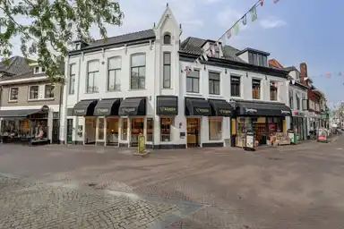 51m2 apartment à louer pour 1550€/mois à Luttekepoortstraat 2B, Harderwijk