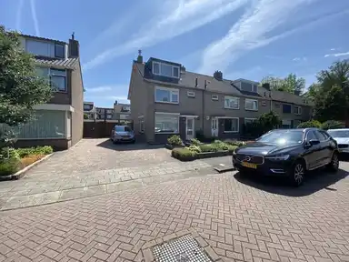 122m2 house to rent for 2350€/month in Van Hall-laan, Harderwijk