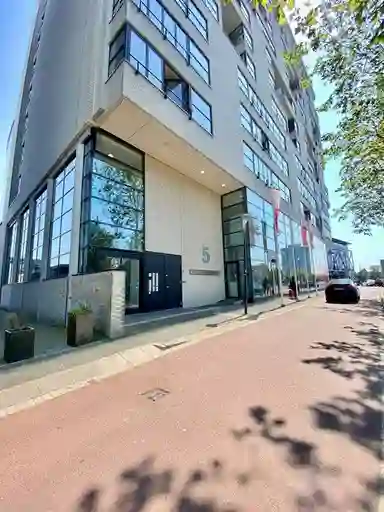 95m2 apartment to rent for 1340€/month in Generaal Eisenhowerplein, Rijswijk