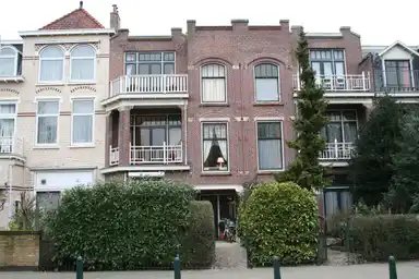 260m2 house zu vermieten für 3975€/Monat in Frederik Hendriklaan 27, The Hague