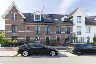 160m2 house te huur voor 2900€/maand in Fort Veldhuissingel 22, Weesp