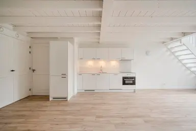 apartment de 81m2 à louer pour 2049€/mois à Prinsegracht, The Hague