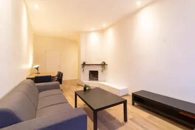 apartment de 86m2 à louer pour 1850€/mois à Oudemansstraat, The Hague