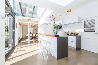 169m2 house in affitto per 3750€/mese a Gasthuislaan 276, Delft
