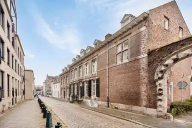 53m2 apartment à louer pour 910€/mois à Abtstraat 14E, Maastricht