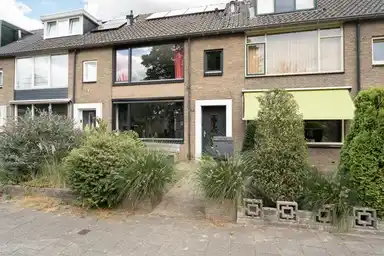 123m2 house zur Miete für 1750€/Monat in Mechelenstraat, Breda