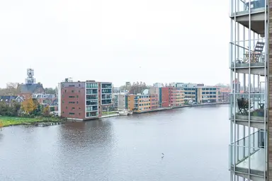 101μ² apartment προς ενοικίαση για 2500€/μήνα σε Het Dok 63, Zaandam
