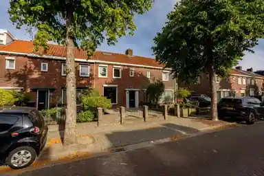 99μ² house προς ενοικίαση για 2250€/μήνα σε Duifstraat 50, Tilburg