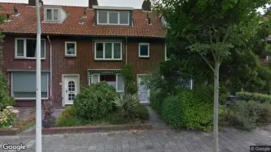 120m2 house à louer pour 2250€/mois à Boshuizerlaan, Leiden