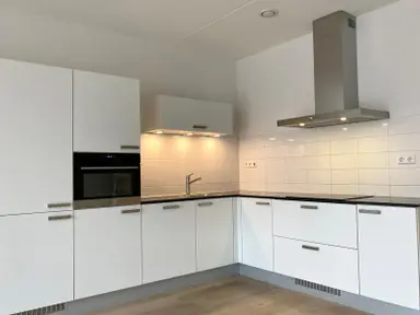 101m2 apartment to rent for 1730€/month in Calvijnlaan 45, Haarlem