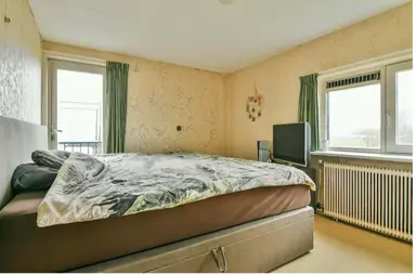 25m2 room to rent for 799€/month in Aalsmeerderweg, Rijsenhout