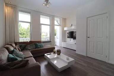 82m2 apartment à louer pour 2580€/mois à Taborstraat, Rotterdam
