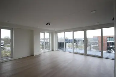 103m2 apartment to rent for 2150€/month in Coltbaan, Nieuwegein
