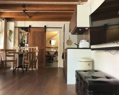 50μ² apartment προς ενοικίαση για 2000€/μήνα σε Nassaulaan, Haarlem
