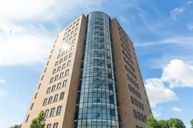 84m2 apartment à louer pour 1800€/mois à Van Limburg Stirumstraat 167, Schiedam